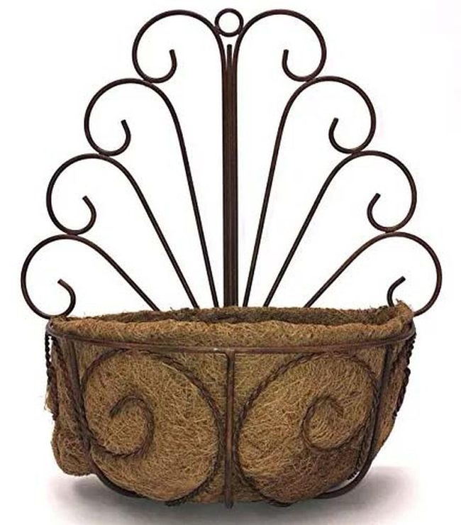 Peacock Baskets With Curved Metal Posts