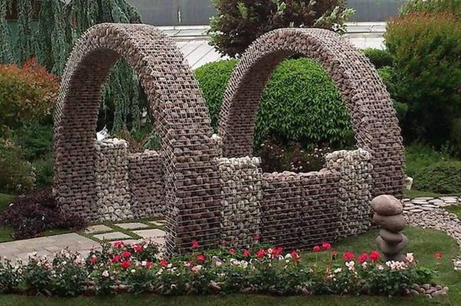 Stacked Stone Garden Archway