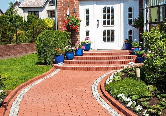 Terra Cotta Paths White Edged
