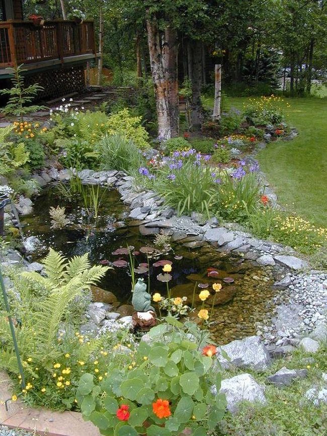 Water Feature Garden With Stone Paths