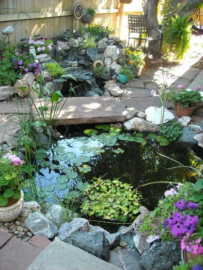 Flowing Water Garden Centerpiece