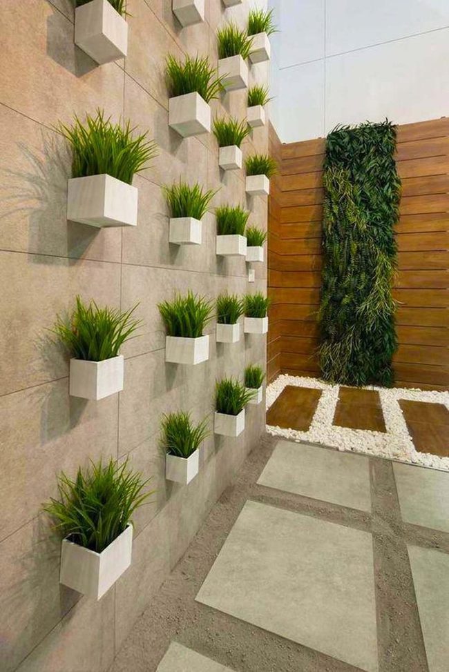 Geometric Green Wall Garden