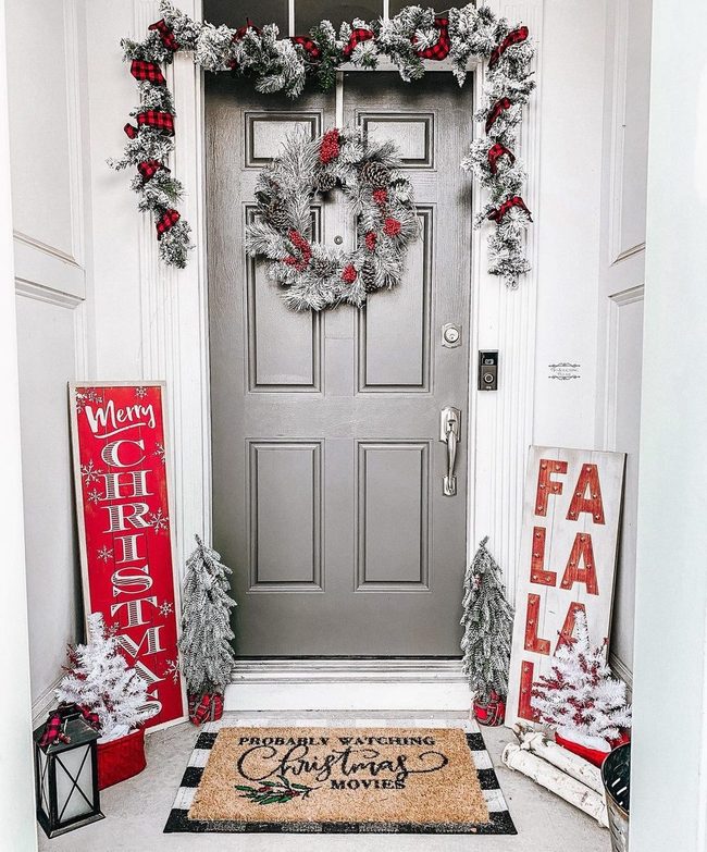 Evergreen Wreath With Red Accents