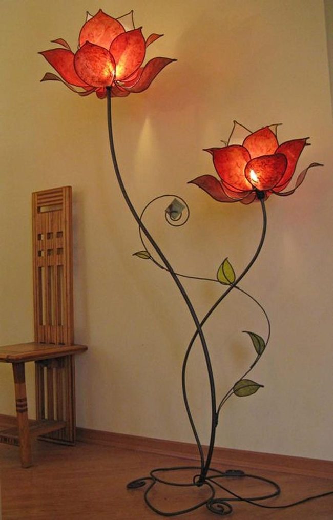Glowing Flower Lamps Orange Corner