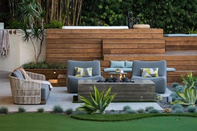 Plush Seating Around Backyard Fire Pit