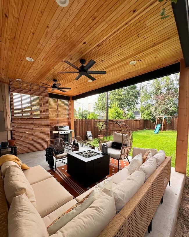 Wood Ceiling Gathering Space