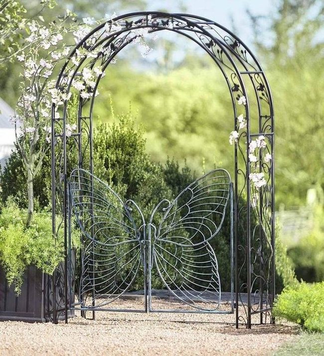 Butterfly-Painted Gate Entrance Beauty