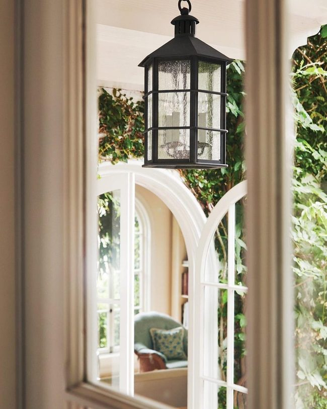 Warm Glowing Lanterns For Windows