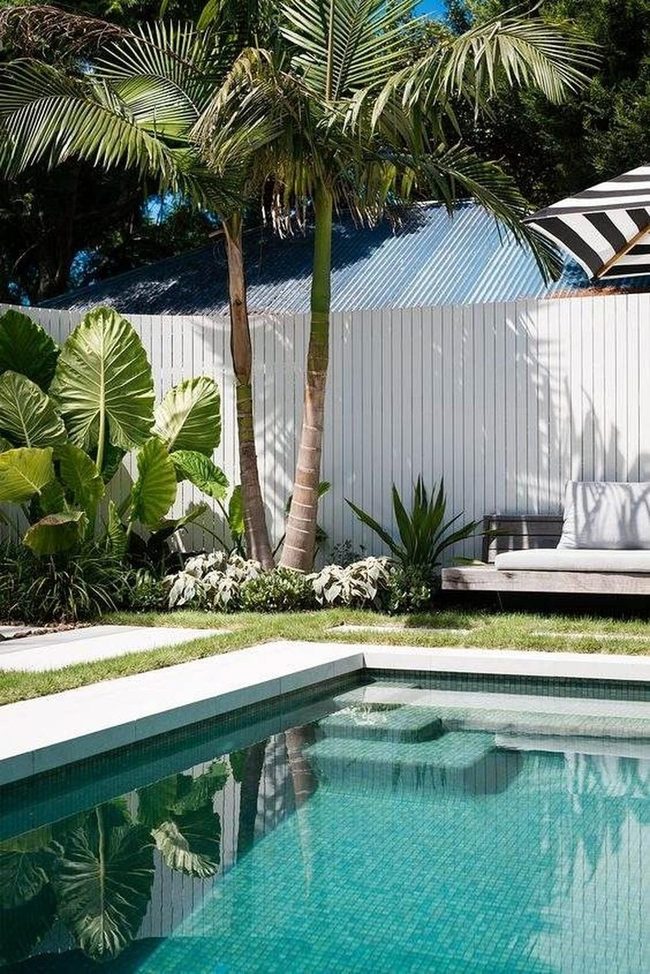 Neutral Garden Fountain Retreat