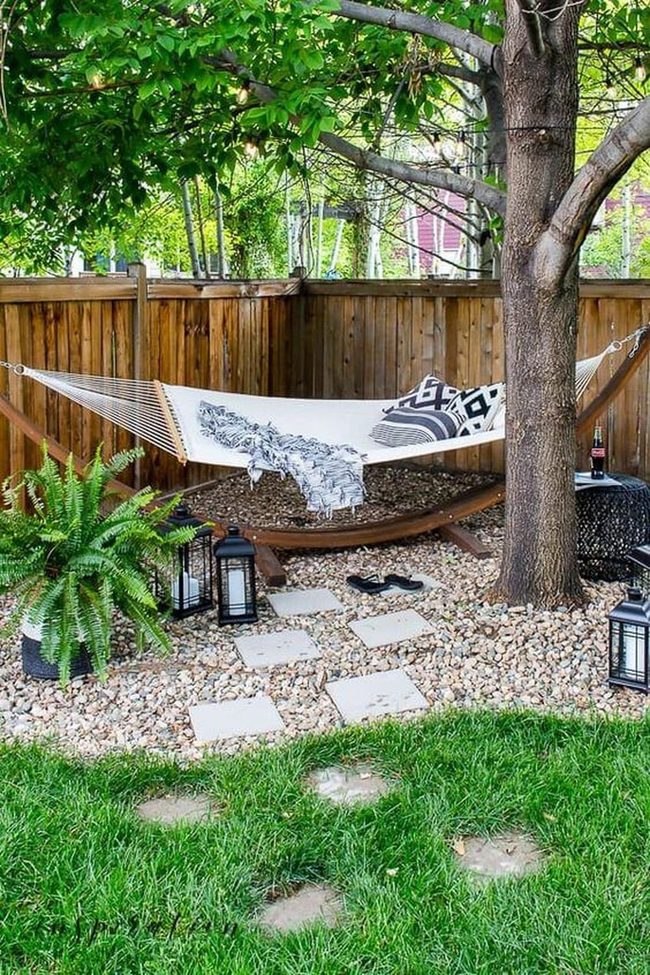 Green Canopy Hammock Retreat