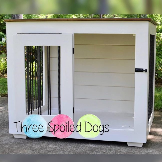 Fully Assembled Wooden Dog Kennel