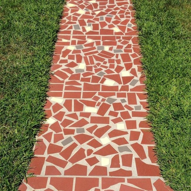 Recycled Tiles Garden Pathways