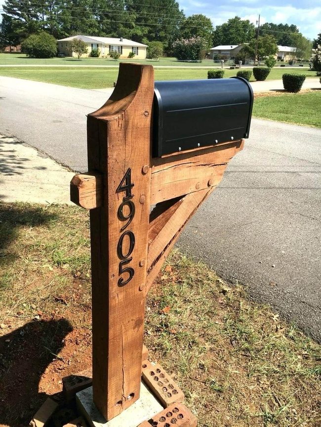 Wooden Post Beam Mailbox Statement