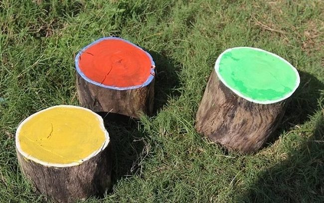 Glowing Tree Stumps Light Pathways