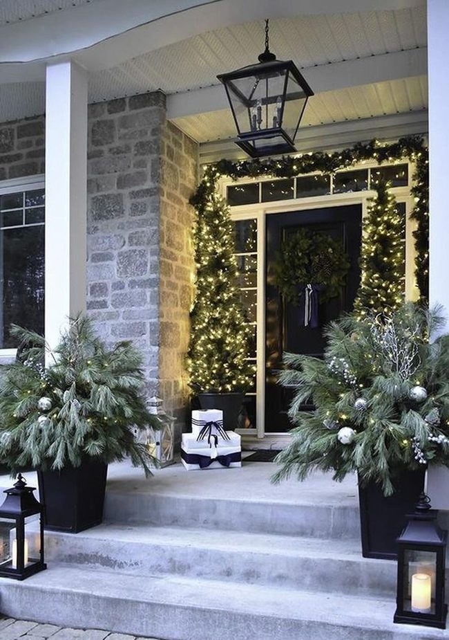 Evergreen Elegance Black Door Entrance