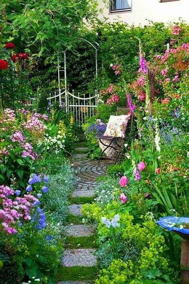 Layered Garden Path Discovery