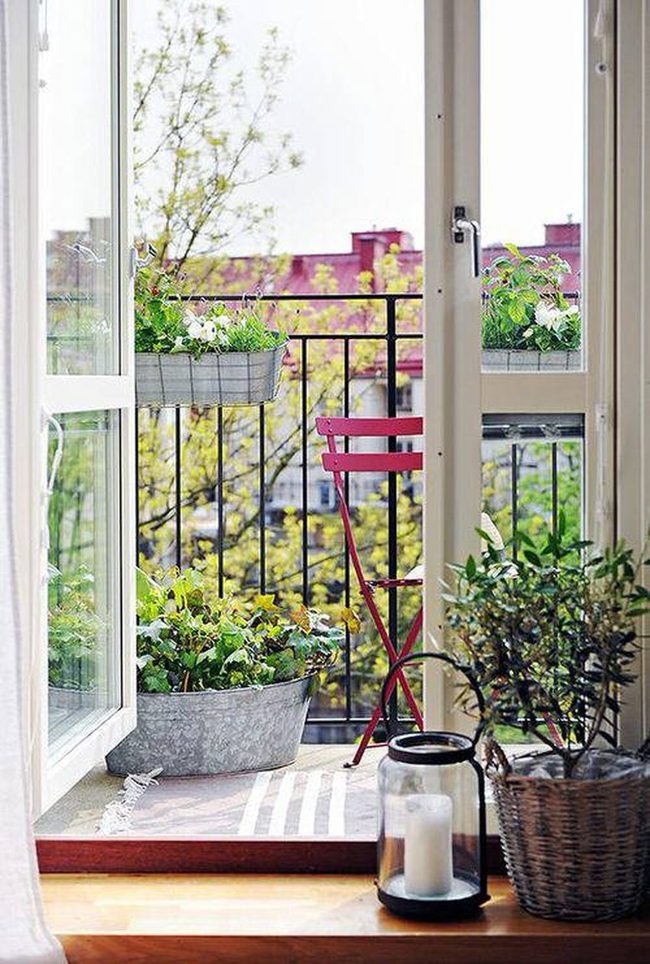 Galvanized Metal Autumn Balcony Gardens