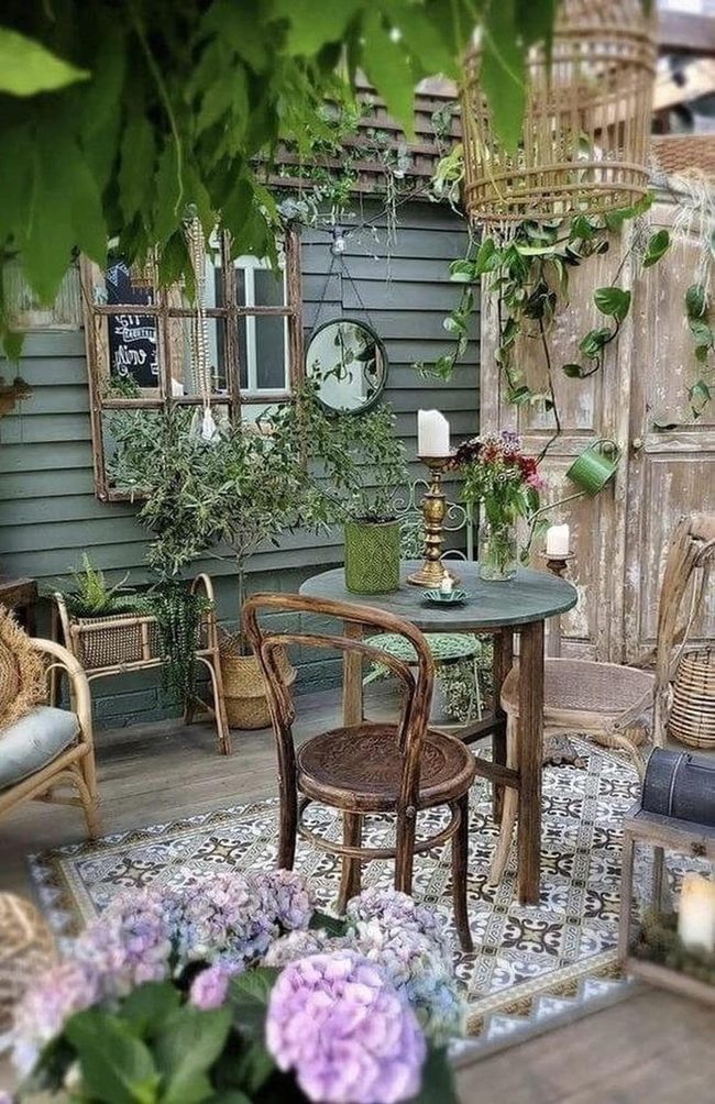 Warm Wood Garden Seating