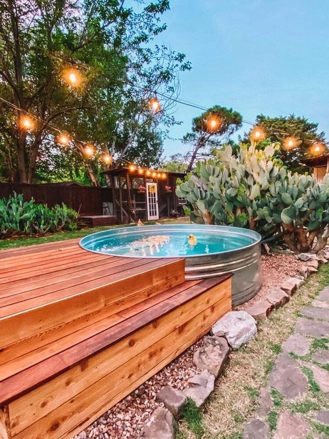 Backyard Metal Tub Retreat