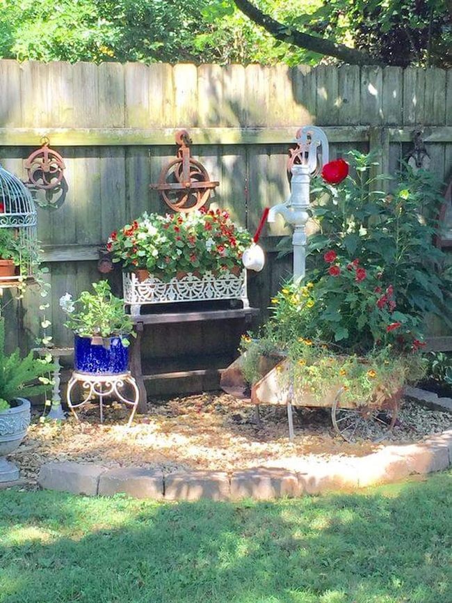 Layered Blooms With Vintage Character