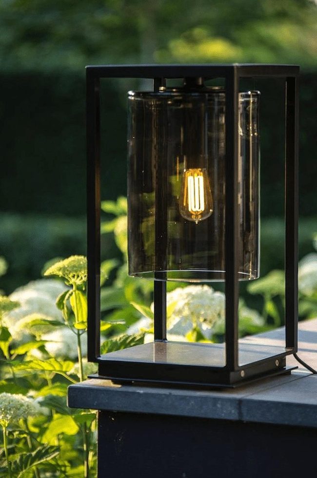 Black Metal Lanterns, White Flowers