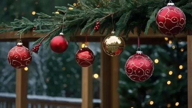 Oversized Ornaments On Branches