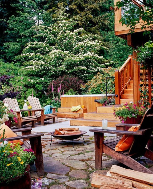 Green Privacy Garden Sanctuary