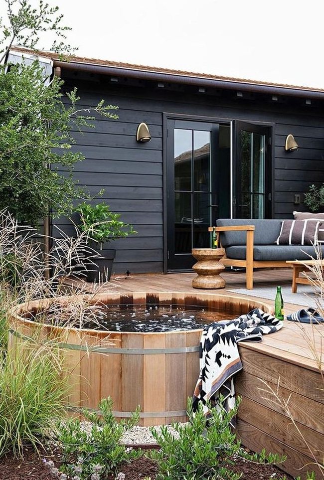 Wooden Hot Tub Backyard Escape