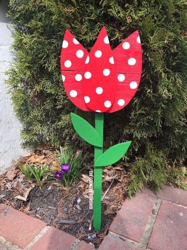 Bright Tulip Garden Stakes