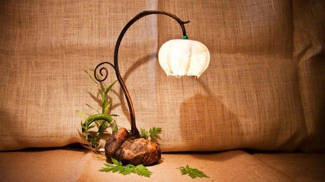 White Fabric Shade With Natural Wood