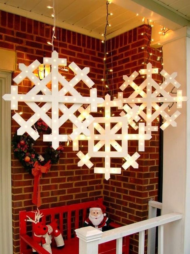 Crimson Bench, Sparkling Snowflakes, Berry Wreath