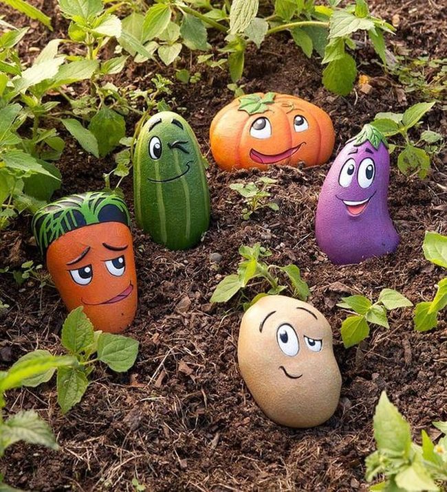 Hand-Painted Garden Vegetable Markers