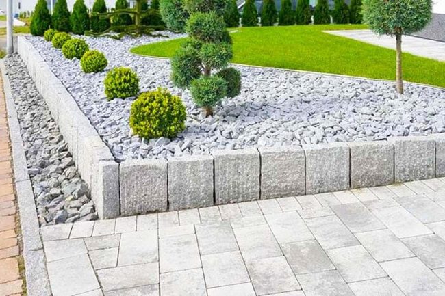 Green Spheres, Grey Stone Geometry
