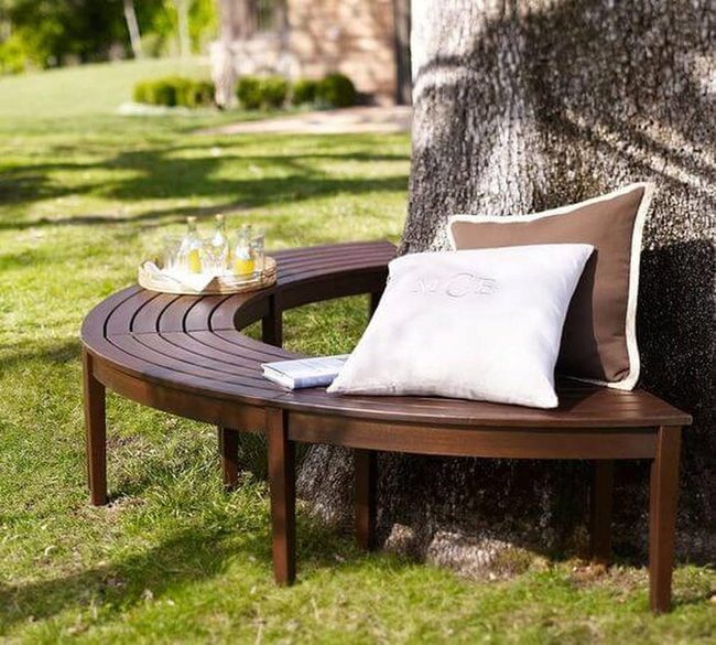 Tree-Wrapped Curved Wooden Bench