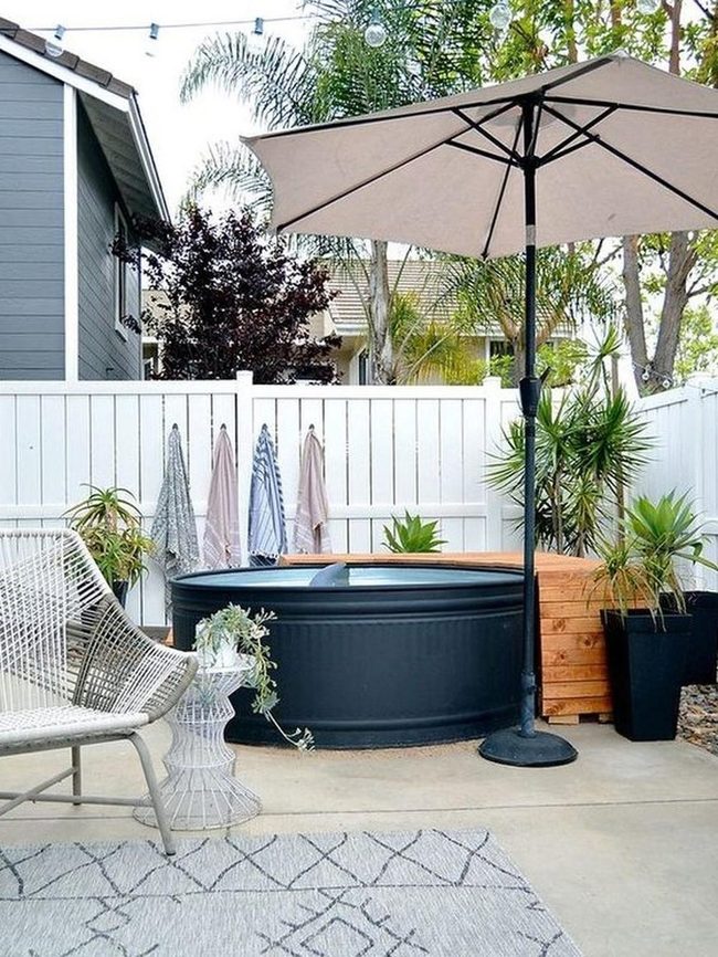 Black Hot Tub Backyard Retreat
