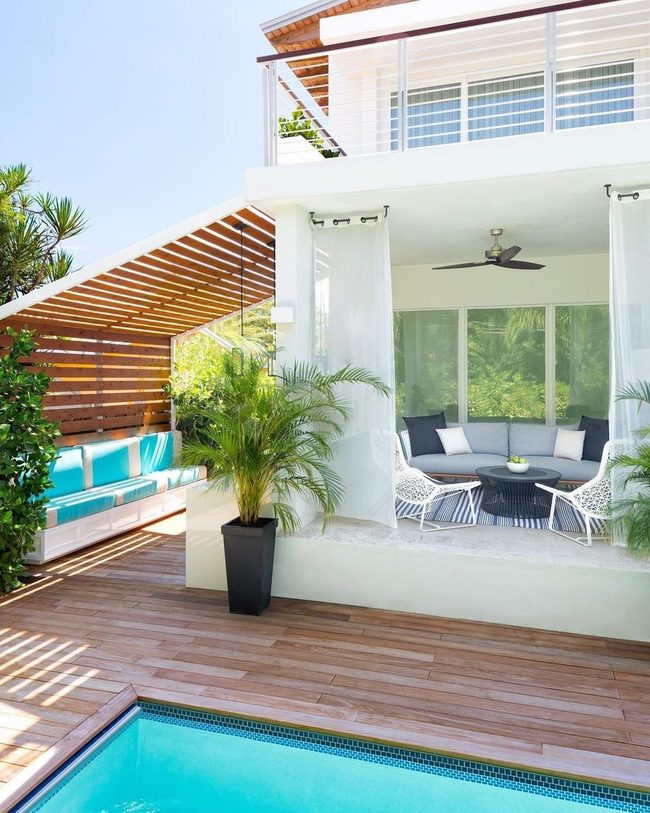 Wooden Slat Extension Shade