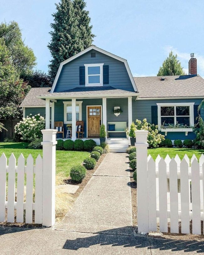 Flower-Filled Porch Details Matter