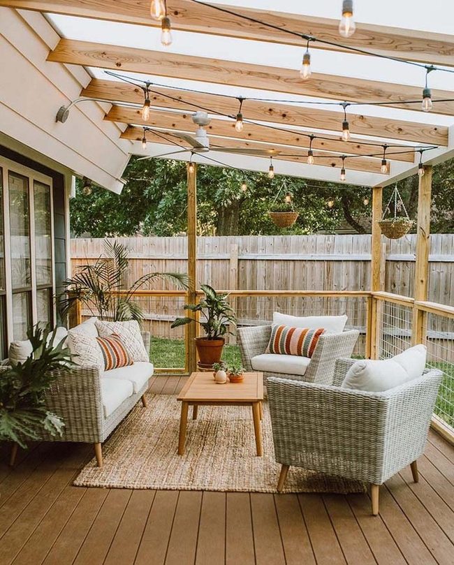 Blonde Wood Pergola With Clear Panels