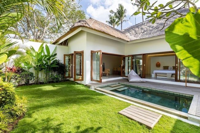 Green Oasis With Natural Stone