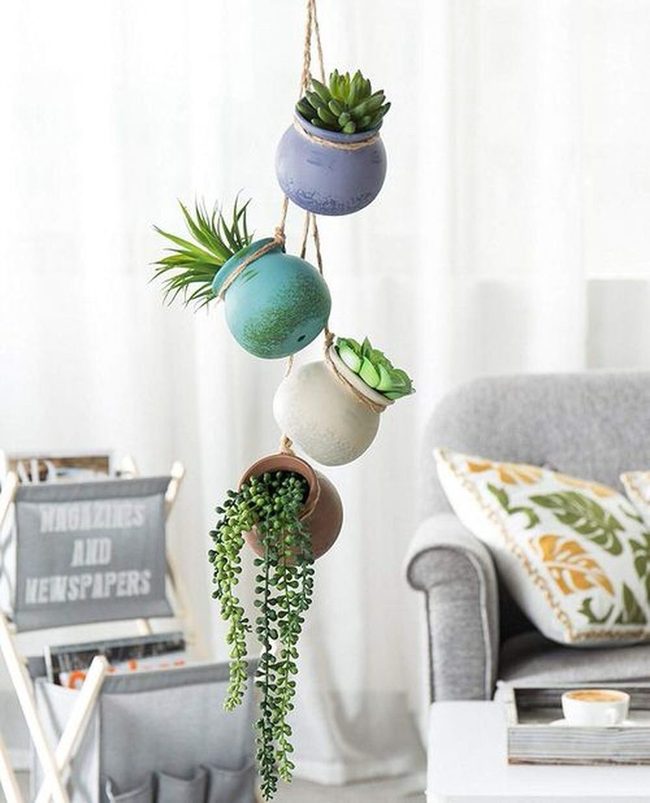 Cascading Pearls Transform Blank Walls