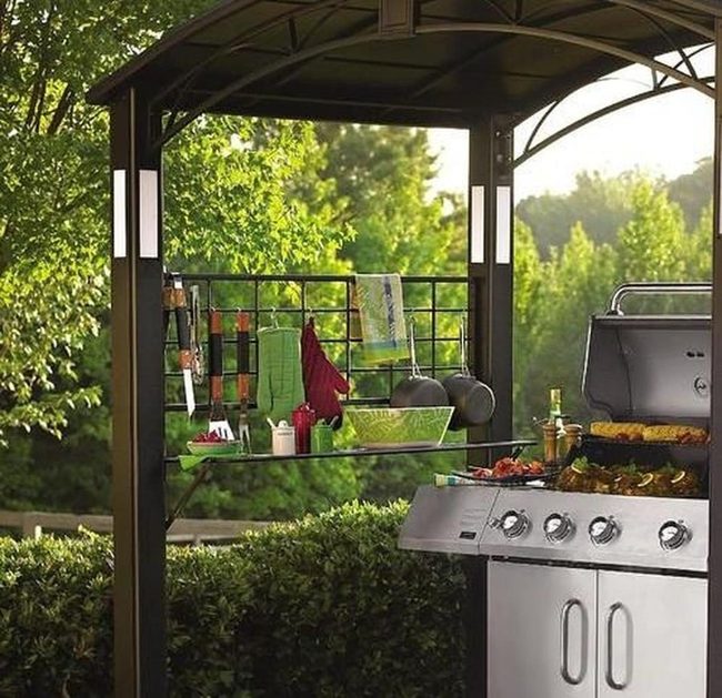 Silver Grill Garden Kitchen