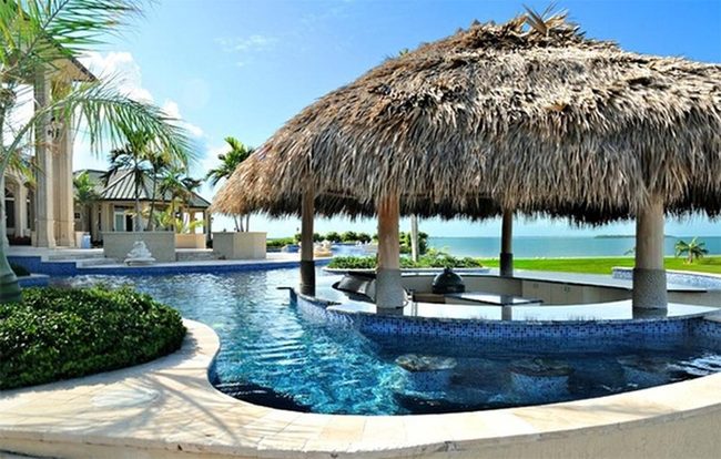 Thatched Cabana Poolside Retreat
