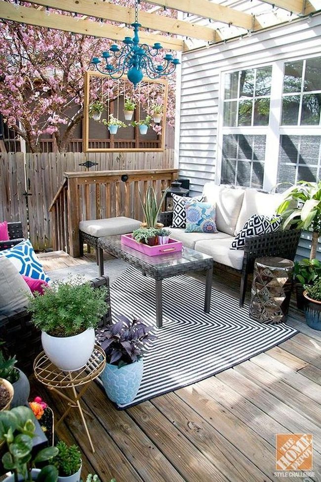 Blue Chandelier Garden Room