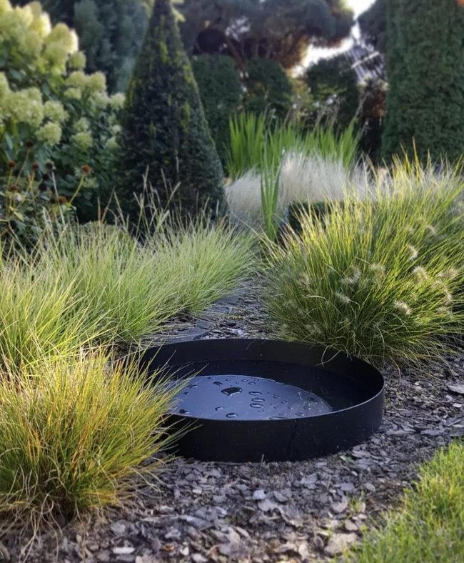 Sunken Fountain Clean Garden Focus