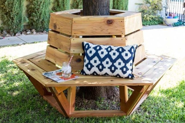 Hexagonal Cedar Tree Bench