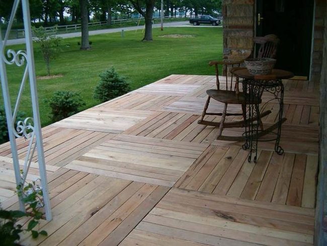 Reclaimed Wood Porch On Budget