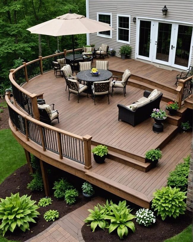 Cascading Deck Levels Multiple Seating