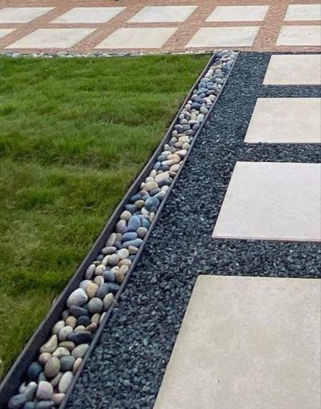 Light Tiles Dark Gravel Garden