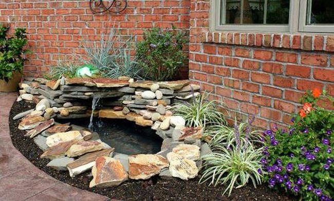 Cascading Rocks Transform Garden Spaces