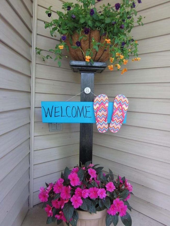 Tall Flower Shelf With Welcome Hook
